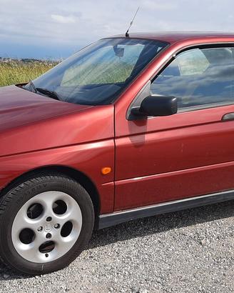 Alfa Romeo 146 1.6 TS 120 CV