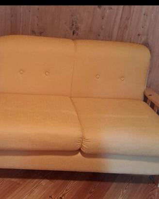 divanetto in legno
