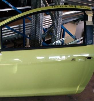 Porta anteriore sinistra ford ka 2009 16621