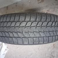 Cerchi con gomme invernali 195/65/R15 91T