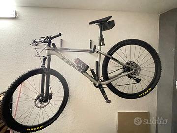 Bicicletta treck procaliber 8 taglia L
