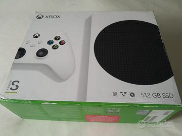 Xbox Series S completa con controller cavi boxata