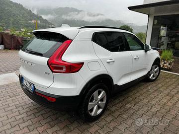 VOLVO XC40 D3 AWD Geartronic Business 4X4