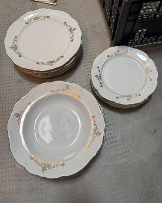 Servizio piatti in oro zecchino Bareuther