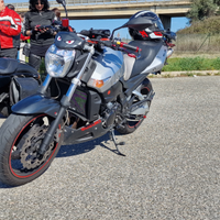 Suzuki gsr 600