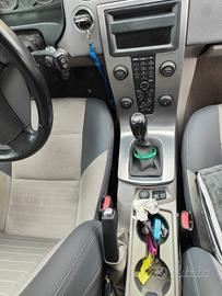 VOLVO V 50