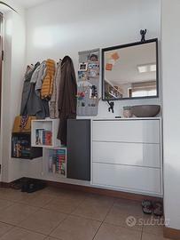 Combinazione mobili Eket Ikea per ingresso