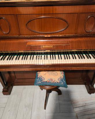 Pianoforte Burnand