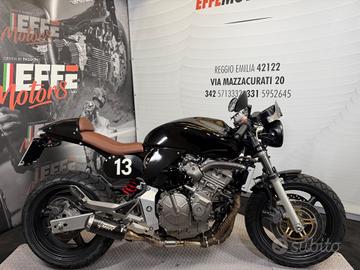 Honda Hornet 600 SPECIAL "tua a 64 euro al mese"