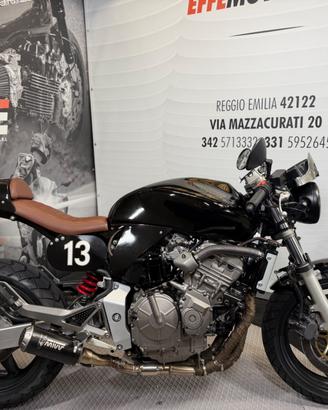 Honda Hornet 600 SPECIAL "tua a 64 euro al mese"
