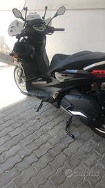 Beverly 300 2025 850 km