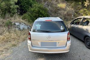 Opel astra H