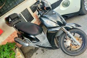 Kymco People 200i - 2014