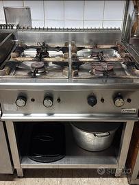 CUCINA  A GAS 4 FUOCHI