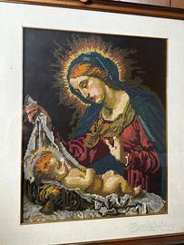 Quadro ricamo a mano Madonna con Bambino