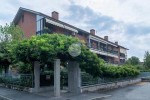 4 LOCALI A CHIVASSO