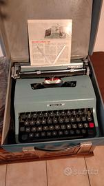 Macchina da scrivere OLIVETTI Lettera 32
