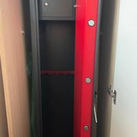 fuciliera blindata 5posti con cassetto blindato