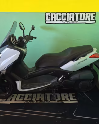 Yamaha X-Max 250