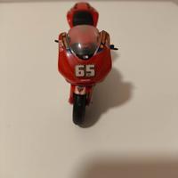 Modellino MotoGP Ducati Loris Capirossi numero 65