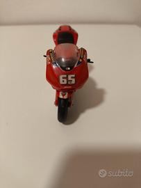 Modellino MotoGP Ducati Loris Capirossi numero 65