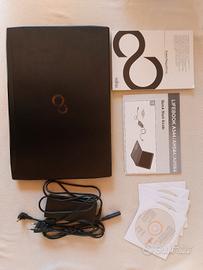 Laptop Fujitsu Lifebook AH564 -Schermo danneggiato