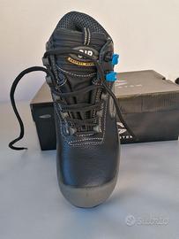 Scarpa antinfortunistica