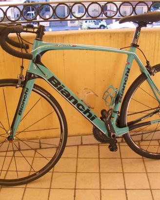 BICI DA CORSA BIANCHI INFINITO CV
