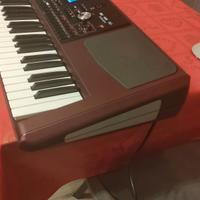 Tastiera Korg Pa 1000