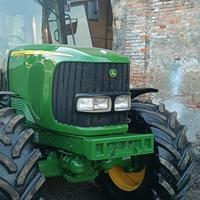 Trattore John Deere 6820
