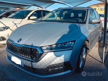 Skoda Octavia 2.0 TDI EVO SCR DSG Wagon Executive
