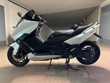 TMAX 500 2011