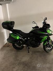 Kawasaki Versys Grand Tourer 650 full optional