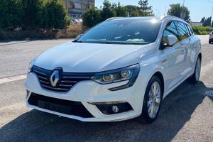 Renault Megane Sporter Blue dCi 115 CV Duel2