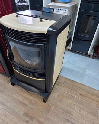 sono un tecnico stufa pellet 12kw rigenerata garan