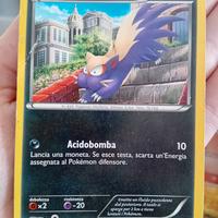 carta pokemon stunky