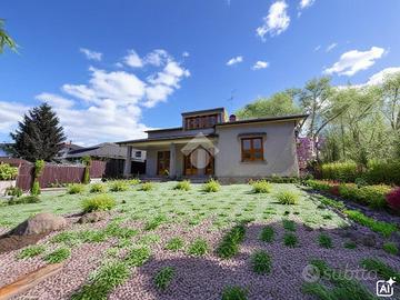 VILLA SINGOLA A CASALROMANO