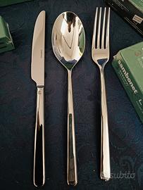 NUOVE IN SCATOLA POSATE SAMBONET