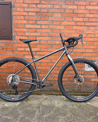 Salsa Fargo M Gravel Bikepacking Shimano GRX