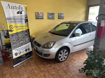 Ford Fiesta 1.2benz. 151.000km