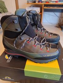Scarponi trekking La Sportiva Trango trk leather