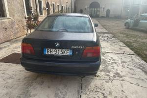 BMW 520i