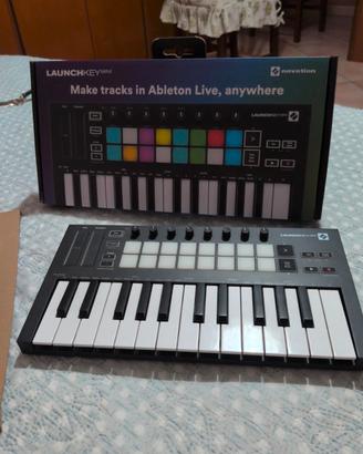 novation launchkey mini 
