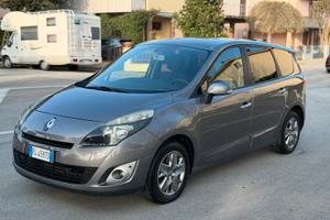 Renault Scenic 2012
