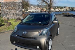 Toyota iQ 1.0 High Collection