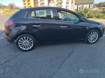Auto fiat bravo anno 2013 