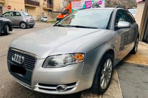 Audi A4 2.0 TDI - PERFETTA - 2007