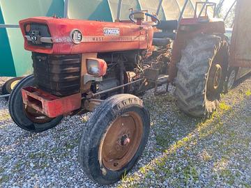 Trattore Massey f