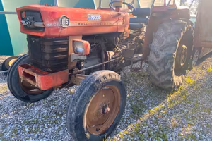 Trattore Massey f