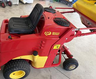 trattorino rasaerba Gianni Ferrari